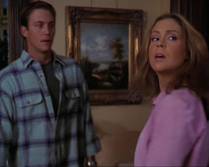 Charmed-Online-dot-net_309SleuthingWithTheEnemy1254.jpg Charmed-Online-dot-net_309SleuthingWithTheEnemy1254.jpg