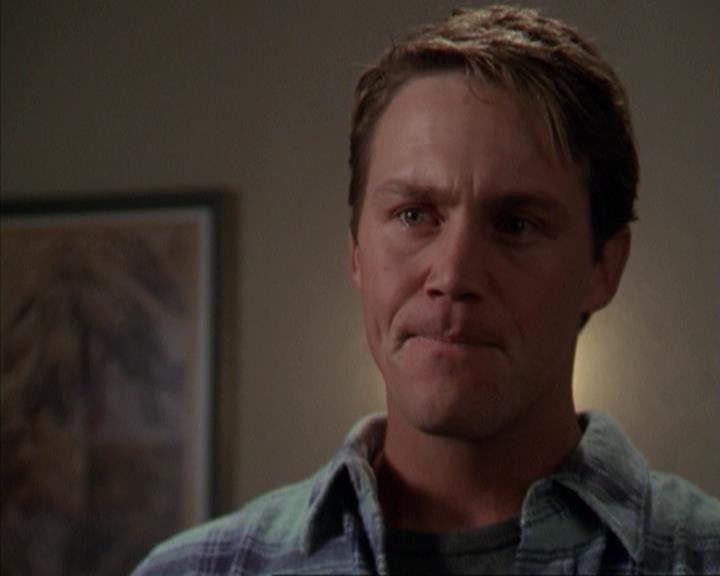 Charmed-Online-dot-net_309SleuthingWithTheEnemy1288.jpg Charmed-Online-dot-net_309SleuthingWithTheEnemy1288.jpg