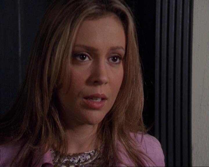 Charmed-Online-dot-net_309SleuthingWithTheEnemy1291.jpg Charmed-Online-dot-net_309SleuthingWithTheEnemy1291.jpg