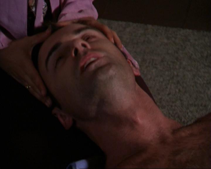 Charmed-Online-dot-net_309SleuthingWithTheEnemy1345.jpg Charmed-Online-dot-net_309SleuthingWithTheEnemy1345.jpg