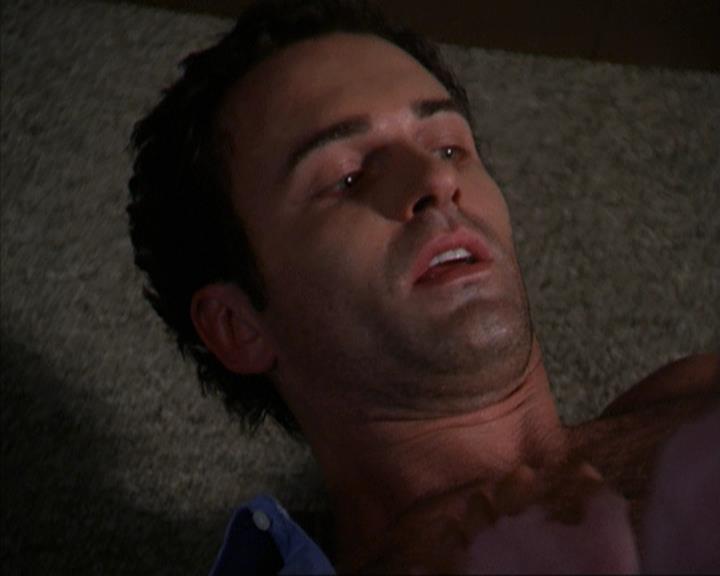 Charmed-Online-dot-net_309SleuthingWithTheEnemy1356.jpg Charmed-Online-dot-net_309SleuthingWithTheEnemy1356.jpg