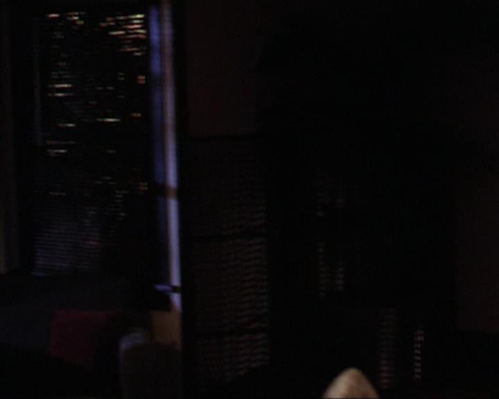 Charmed-Online-dot-net_309SleuthingWithTheEnemy1491.jpg Charmed-Online-dot-net_309SleuthingWithTheEnemy1491.jpg