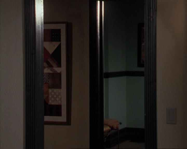 Charmed-Online-dot-net_309SleuthingWithTheEnemy1684.jpg Charmed-Online-dot-net_309SleuthingWithTheEnemy1684.jpg