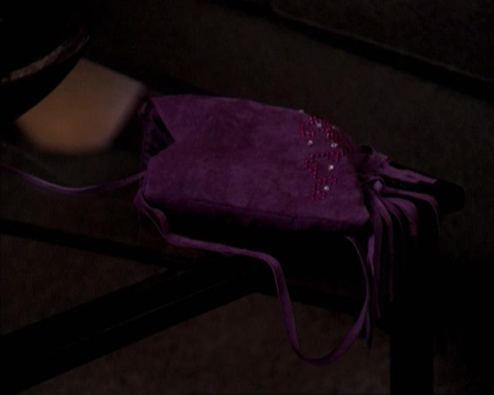 Charmed-Online-dot-net_309SleuthingWithTheEnemy1731.jpg Charmed-Online-dot-net_309SleuthingWithTheEnemy1731.jpg