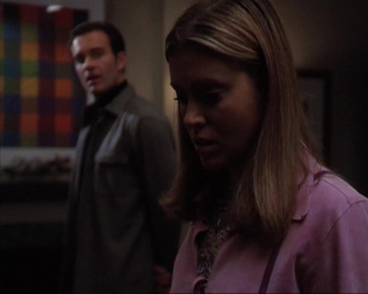 Charmed-Online-dot-net_309SleuthingWithTheEnemy1786.jpg Charmed-Online-dot-net_309SleuthingWithTheEnemy1786.jpg