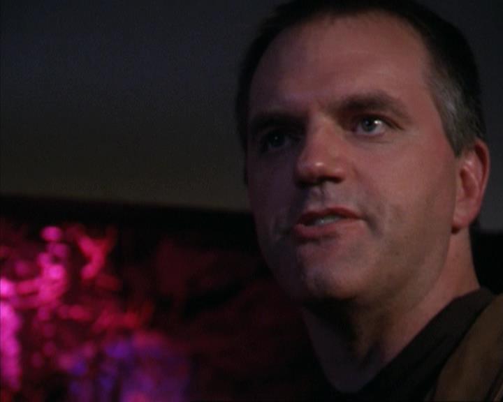 Charmed-Online-dot-net_309SleuthingWithTheEnemy1849.jpg Charmed-Online-dot-net_309SleuthingWithTheEnemy1849.jpg