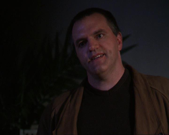 Charmed-Online-dot-net_309SleuthingWithTheEnemy1907.jpg Charmed-Online-dot-net_309SleuthingWithTheEnemy1907.jpg