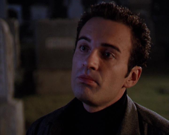 Charmed-Online-dot-net_309SleuthingWithTheEnemy2018.jpg Charmed-Online-dot-net_309SleuthingWithTheEnemy2018.jpg