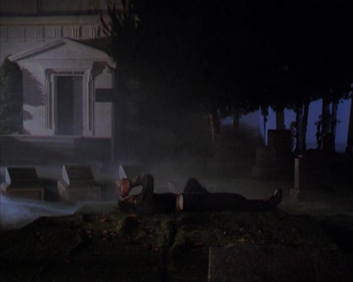 Charmed-Online-dot-net_309SleuthingWithTheEnemy2101.jpg Charmed-Online-dot-net_309SleuthingWithTheEnemy2101.jpg