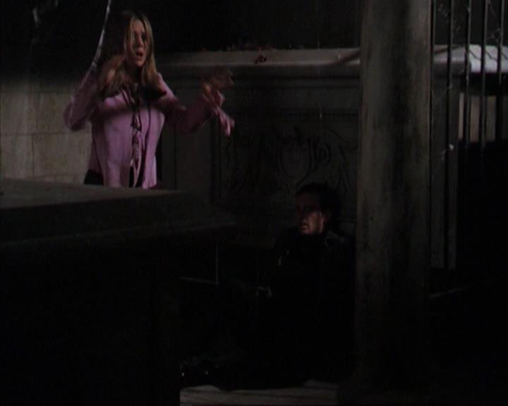 Charmed-Online-dot-net_309SleuthingWithTheEnemy2128.jpg Charmed-Online-dot-net_309SleuthingWithTheEnemy2128.jpg