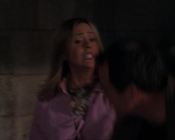 Charmed-Online-dot-net_309SleuthingWithTheEnemy2151.jpg Charmed-Online-dot-net_309SleuthingWithTheEnemy2151.jpg