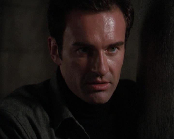 Charmed-Online-dot-net_309SleuthingWithTheEnemy2178.jpg Charmed-Online-dot-net_309SleuthingWithTheEnemy2178.jpg