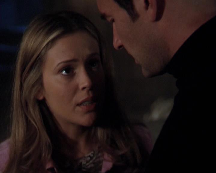 Charmed-Online-dot-net_309SleuthingWithTheEnemy2223.jpg Charmed-Online-dot-net_309SleuthingWithTheEnemy2223.jpg