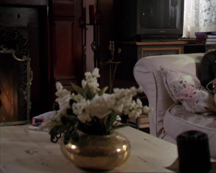 Charmed-Online-dot-net_309SleuthingWithTheEnemy2304.jpg