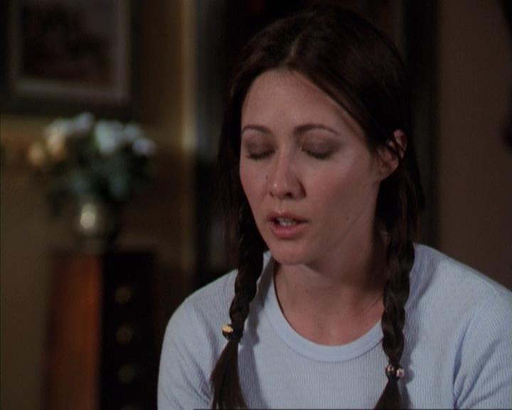 Charmed-Online-dot-net_309SleuthingWithTheEnemy2336.jpg Charmed-Online-dot-net_309SleuthingWithTheEnemy2336.jpg