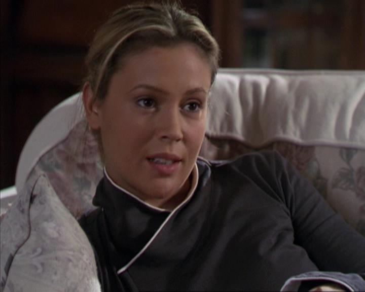 Charmed-Online-dot-net_309SleuthingWithTheEnemy2341.jpg Charmed-Online-dot-net_309SleuthingWithTheEnemy2341.jpg