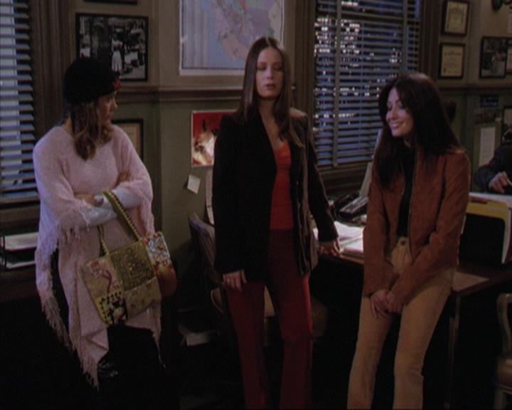 Charmed-Online-dot-312WrestlingWithDemons0062.jpg Charmed-Online-dot-312WrestlingWithDemons0062.jpg