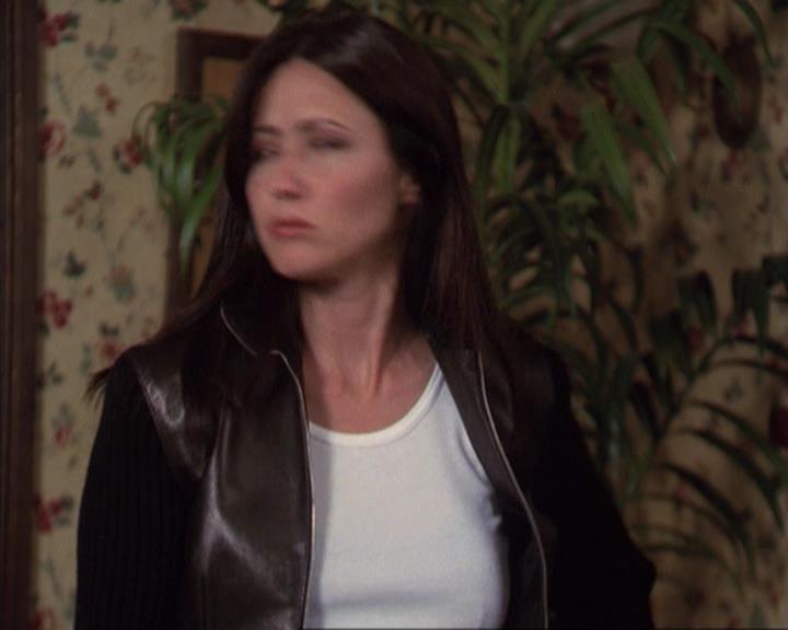 Charmed-Online-dot-312WrestlingWithDemons0802.jpg