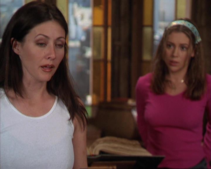 Charmed-Online-dot-312WrestlingWithDemons0968.jpg Charmed-Online-dot-312WrestlingWithDemons0968.jpg