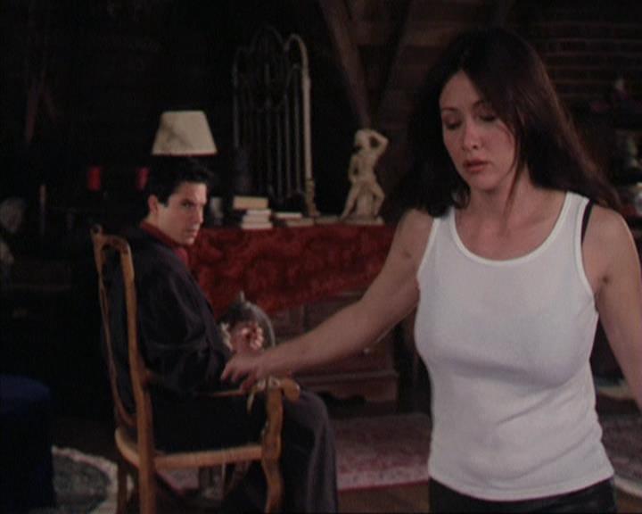 Charmed-Online-dot-312WrestlingWithDemons1144.jpg Charmed-Online-dot-312WrestlingWithDemons1144.jpg