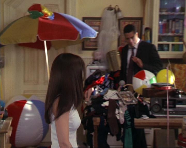 Charmed-Online-dot-312WrestlingWithDemons1152.jpg Charmed-Online-dot-312WrestlingWithDemons1152.jpg