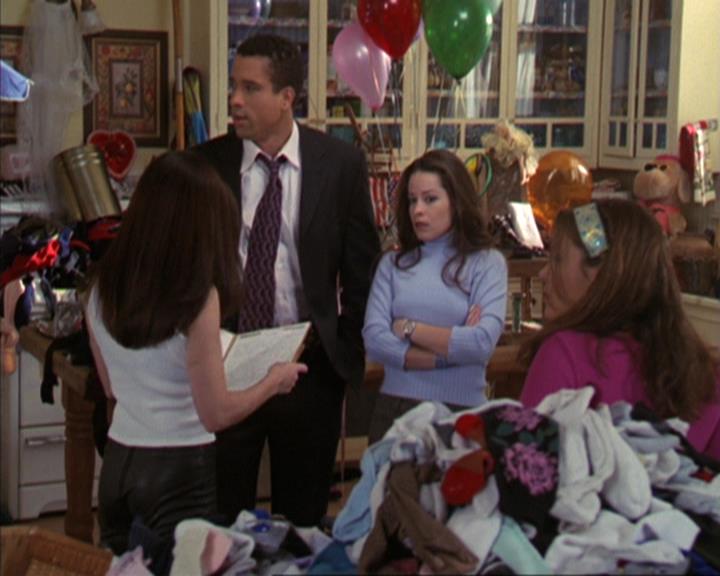 Charmed-Online-dot-312WrestlingWithDemons1177.jpg Charmed-Online-dot-312WrestlingWithDemons1177.jpg