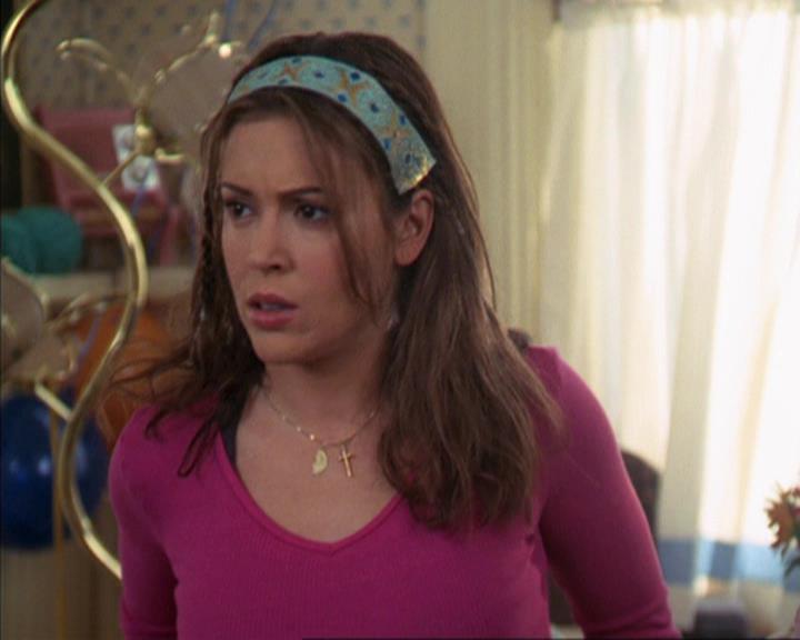 Charmed-Online-dot-312WrestlingWithDemons1183.jpg Charmed-Online-dot-312WrestlingWithDemons1183.jpg