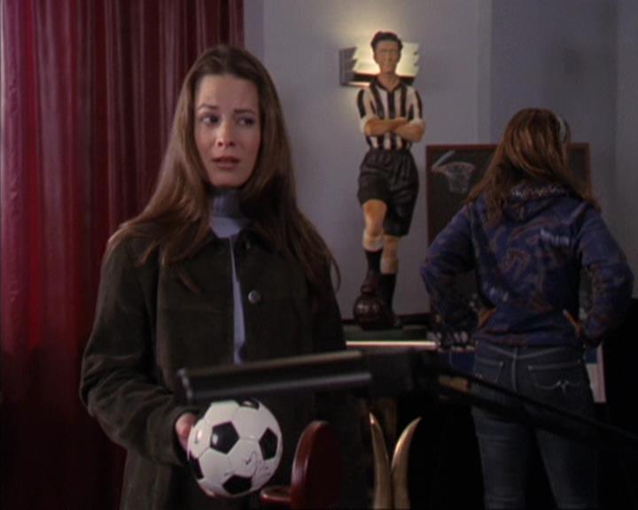 Charmed-Online-dot-312WrestlingWithDemons1293.jpg Charmed-Online-dot-312WrestlingWithDemons1293.jpg