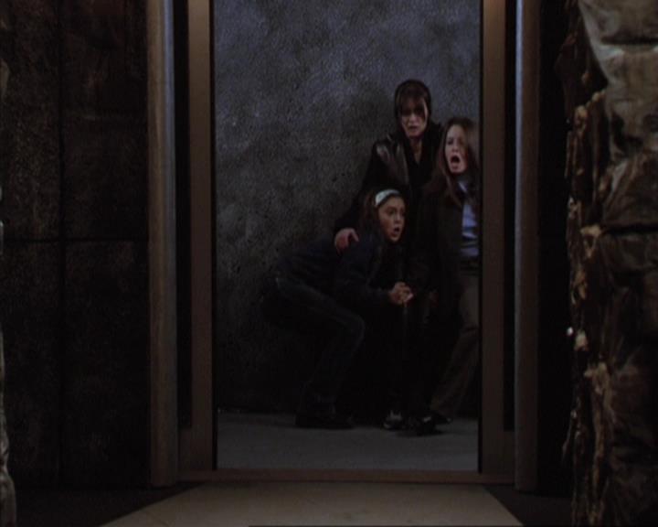 Charmed-Online-dot-312WrestlingWithDemons1364.jpg Charmed-Online-dot-312WrestlingWithDemons1364.jpg