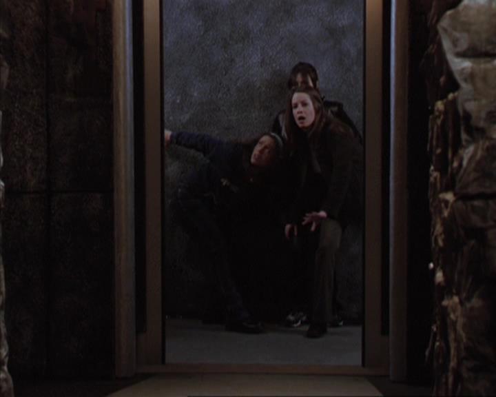 Charmed-Online-dot-312WrestlingWithDemons1366.jpg Charmed-Online-dot-312WrestlingWithDemons1366.jpg