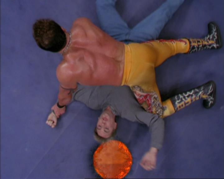 Charmed-Online-dot-312WrestlingWithDemons1393.jpg Charmed-Online-dot-312WrestlingWithDemons1393.jpg