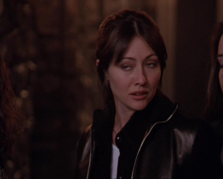 Charmed-Online-dot-312WrestlingWithDemons1480.jpg Charmed-Online-dot-312WrestlingWithDemons1480.jpg