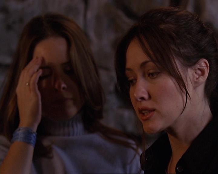 Charmed-Online-dot-312WrestlingWithDemons1729.jpg Charmed-Online-dot-312WrestlingWithDemons1729.jpg