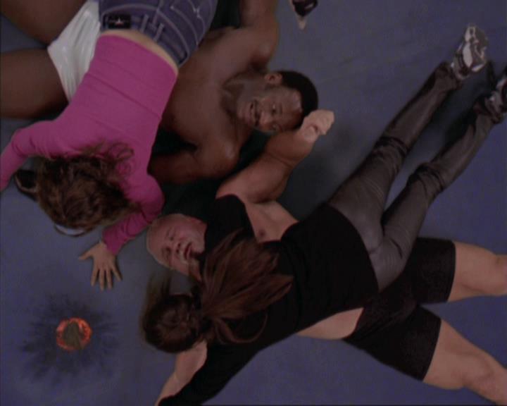 Charmed-Online-dot-312WrestlingWithDemons1910.jpg Charmed-Online-dot-312WrestlingWithDemons1910.jpg