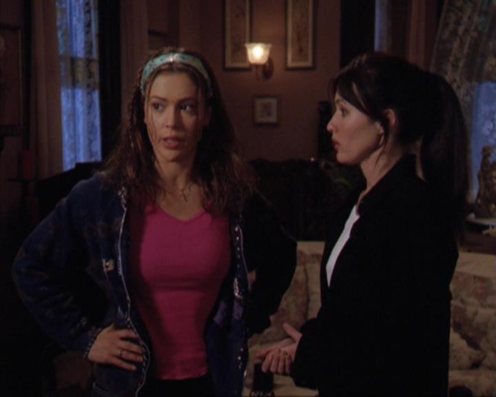 Charmed-Online-dot-312WrestlingWithDemons2114.jpg Charmed-Online-dot-312WrestlingWithDemons2114.jpg