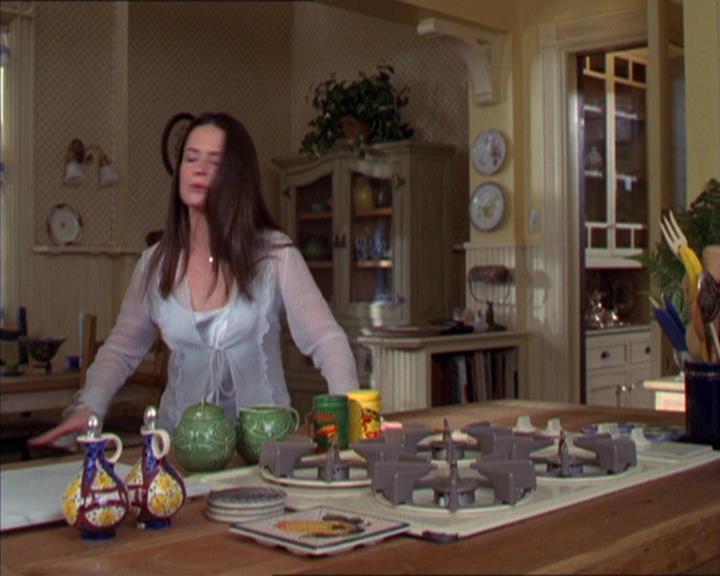 Charmed-Online-dot-313BrideAndGloom1299.jpg Charmed-Online-dot-313BrideAndGloom1299.jpg