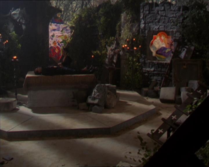 Charmed-Online-dot-313BrideAndGloom1495.jpg Charmed-Online-dot-313BrideAndGloom1495.jpg