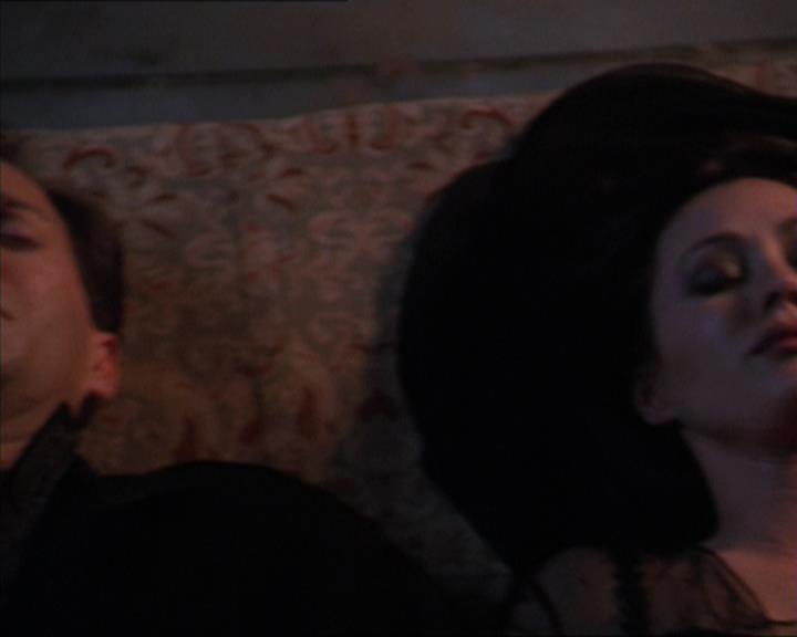 Charmed-Online-dot-313BrideAndGloom1932.jpg Charmed-Online-dot-313BrideAndGloom1932.jpg