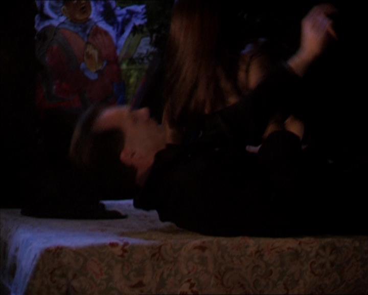 Charmed-Online-dot-313BrideAndGloom2012.jpg Charmed-Online-dot-313BrideAndGloom2012.jpg