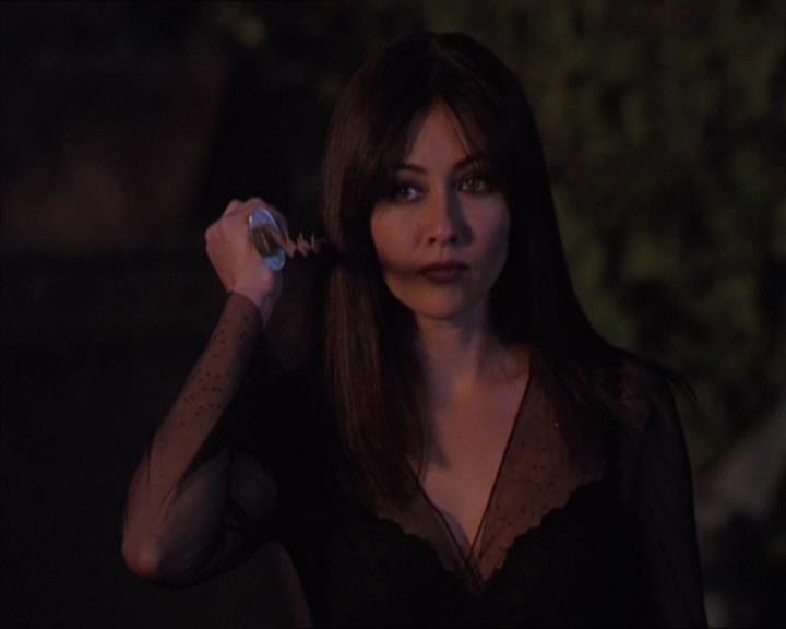 Charmed-Online-dot-313BrideAndGloom2085.jpg Charmed-Online-dot-313BrideAndGloom2085.jpg