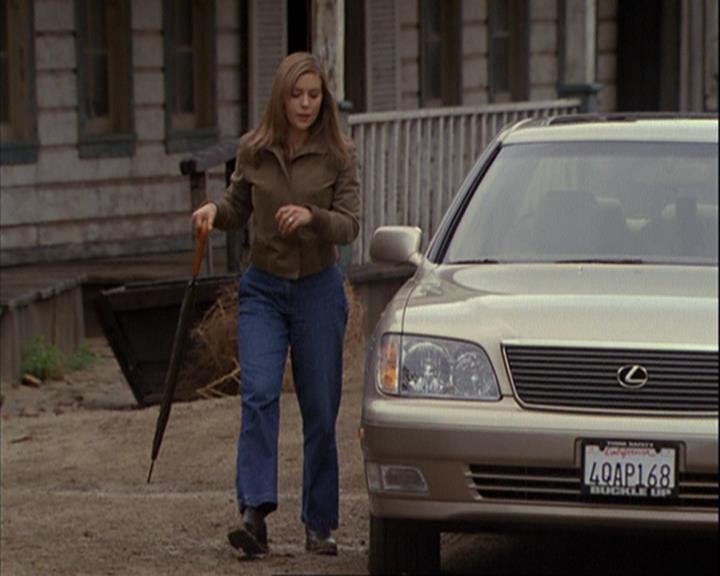 Charmed-Online-dot-314TheGoodTheBadAndTheCursed0021.jpg Charmed-Online-dot-314TheGoodTheBadAndTheCursed0021.jpg