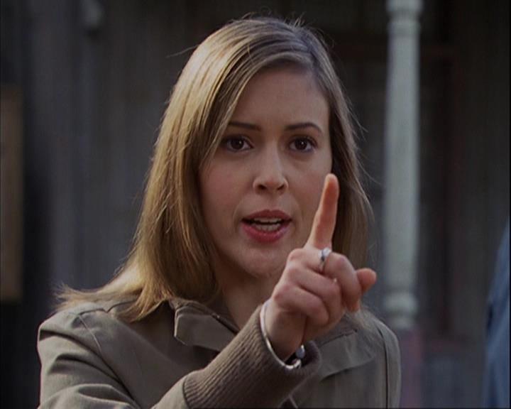 Charmed-Online-dot-314TheGoodTheBadAndTheCursed0130.jpg Charmed-Online-dot-314TheGoodTheBadAndTheCursed0130.jpg