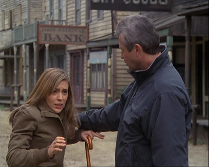 Charmed-Online-dot-314TheGoodTheBadAndTheCursed0141.jpg Charmed-Online-dot-314TheGoodTheBadAndTheCursed0141.jpg