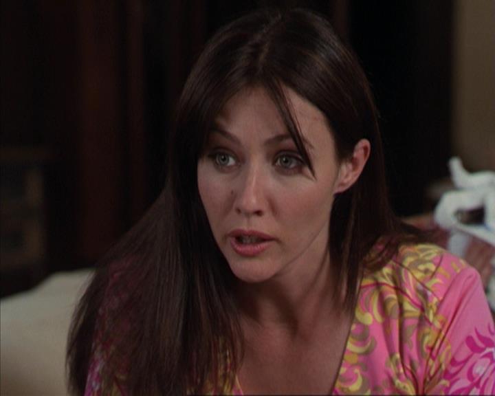 Charmed-Online-dot-314TheGoodTheBadAndTheCursed0500.jpg Charmed-Online-dot-314TheGoodTheBadAndTheCursed0500.jpg