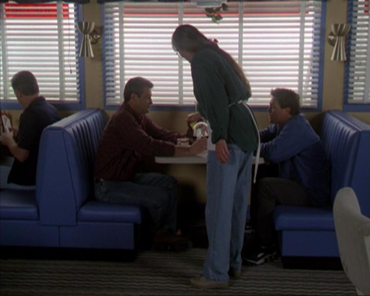 Charmed-Online-dot-314TheGoodTheBadAndTheCursed0623.jpg Charmed-Online-dot-314TheGoodTheBadAndTheCursed0623.jpg