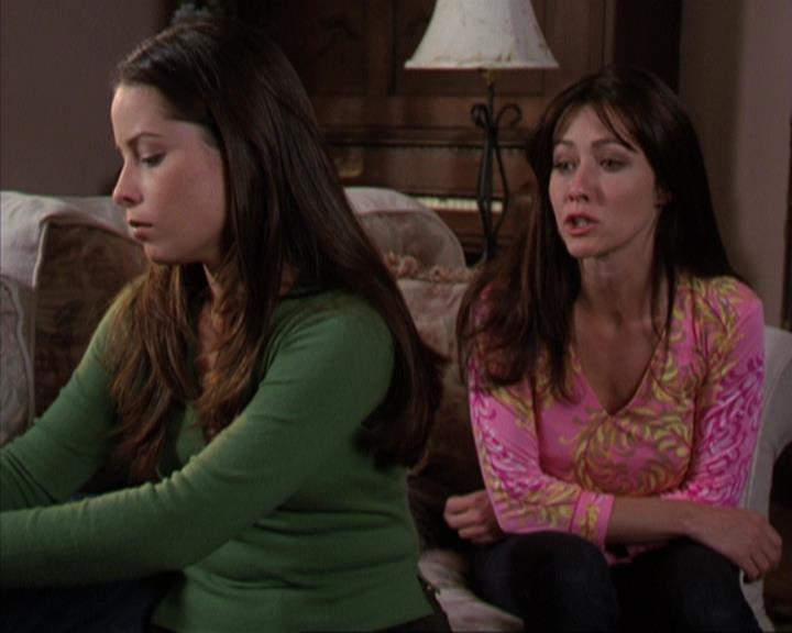 Charmed-Online-dot-314TheGoodTheBadAndTheCursed0690.jpg Charmed-Online-dot-314TheGoodTheBadAndTheCursed0690.jpg