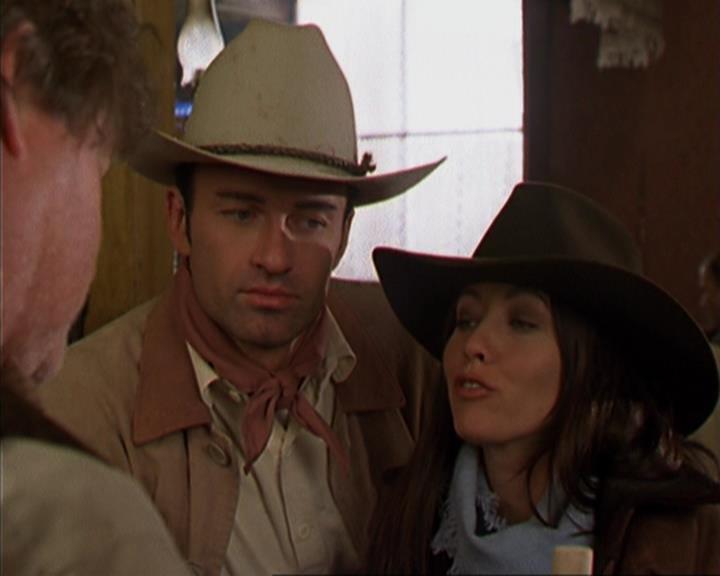 Charmed-Online-dot-314TheGoodTheBadAndTheCursed0910.jpg Charmed-Online-dot-314TheGoodTheBadAndTheCursed0910.jpg