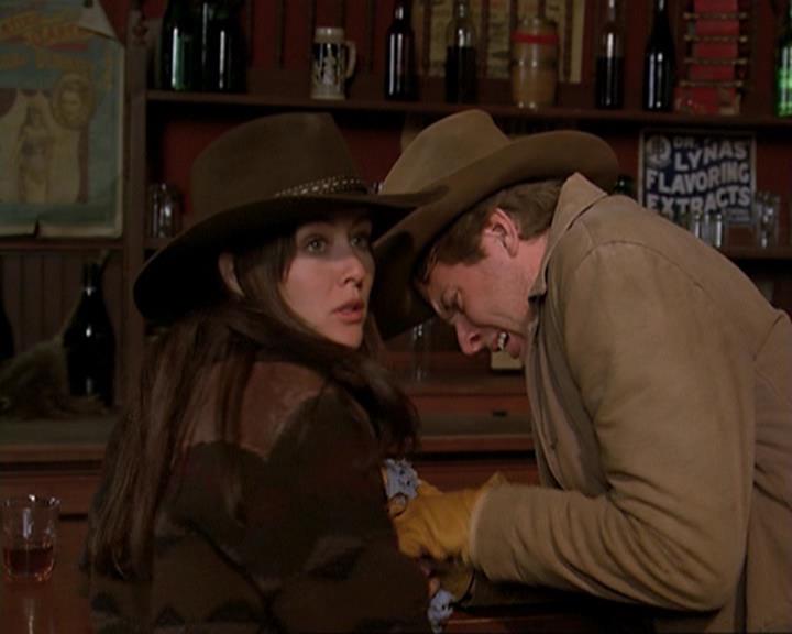 Charmed-Online-dot-314TheGoodTheBadAndTheCursed1081.jpg Charmed-Online-dot-314TheGoodTheBadAndTheCursed1081.jpg