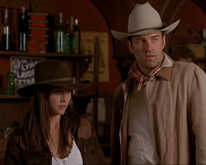 Charmed-Online-dot-314TheGoodTheBadAndTheCursed1153.jpg Charmed-Online-dot-314TheGoodTheBadAndTheCursed1153.jpg