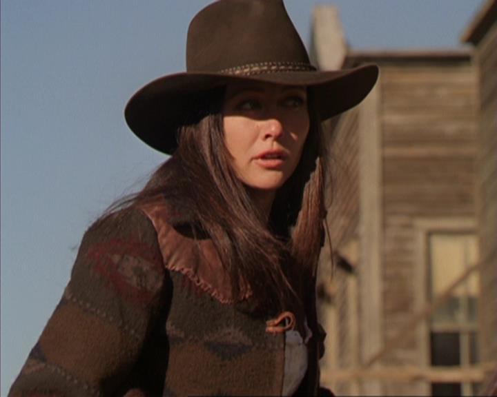 Charmed-Online-dot-314TheGoodTheBadAndTheCursed1257.jpg Charmed-Online-dot-314TheGoodTheBadAndTheCursed1257.jpg